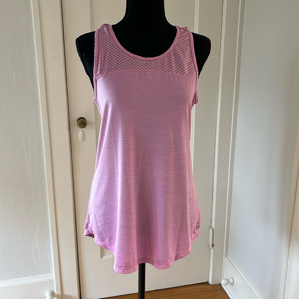 Reebok tank top Pink Size Medium lightweight